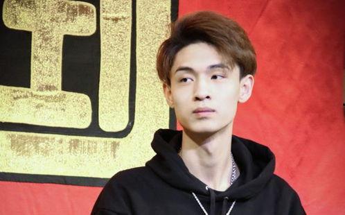 师兄爆料秦霄贤视频合集,秦霄贤视频合集,笑料百出瞬间回顾  第3张 师兄爆料秦霄贤视频合集,秦霄贤视频合集,笑料百出瞬间回顾  第3张