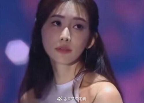 娱乐名人爆料网红是谁呀,娱乐名人爆料,网红身份成焦点